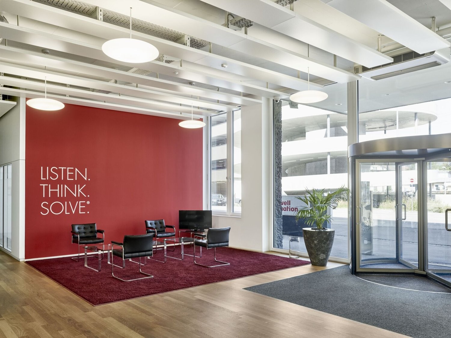 1650m² office, photo 3 of 5