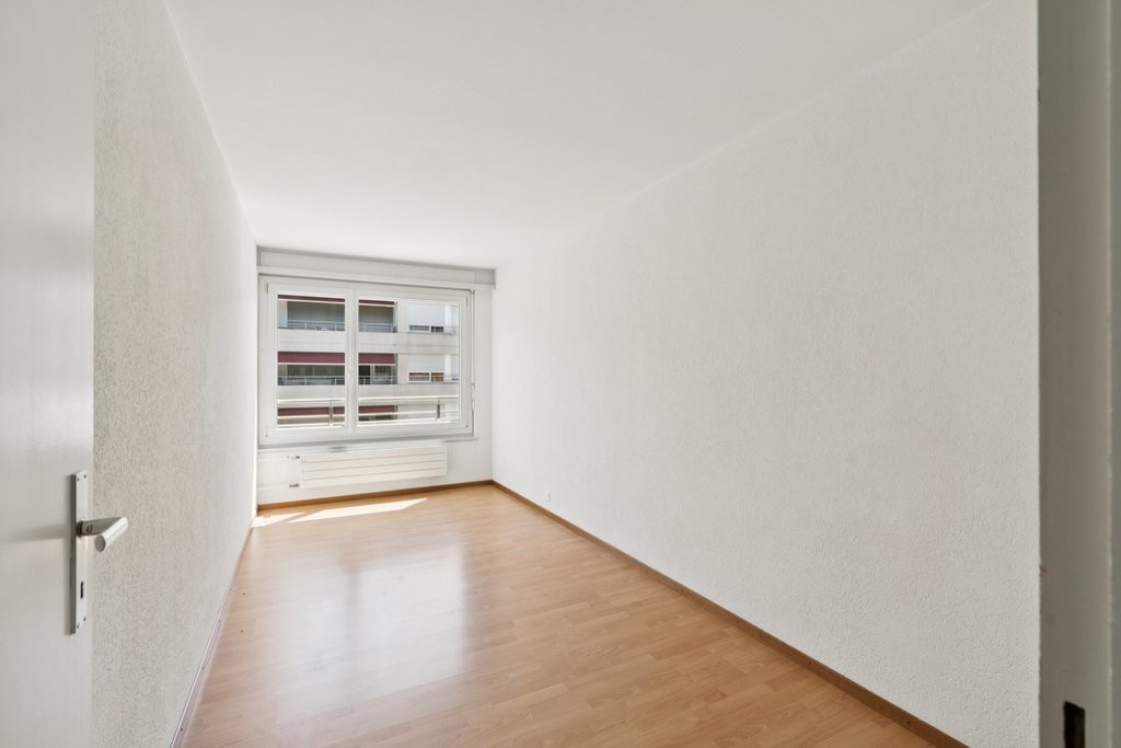 3 rooms apartment (3)