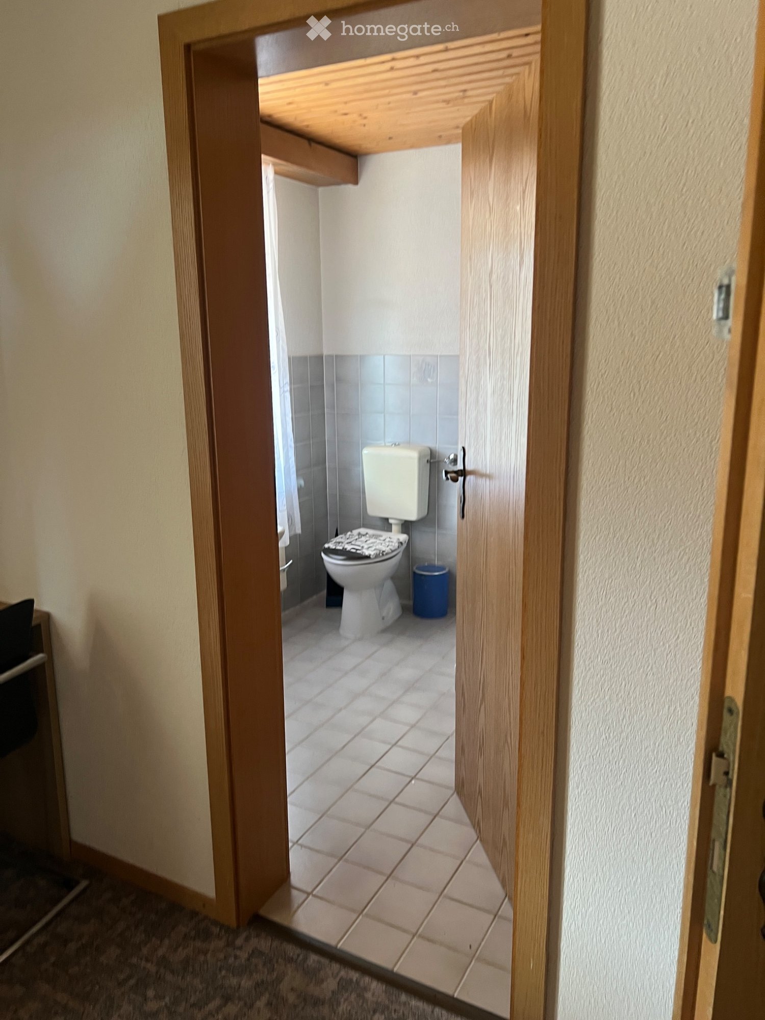 1 room single room