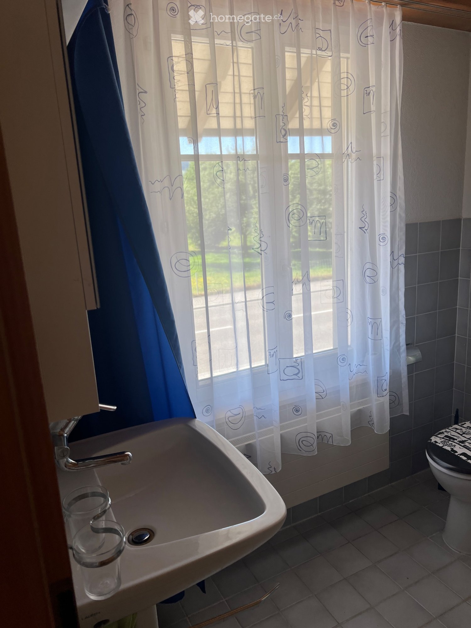 1 room single room