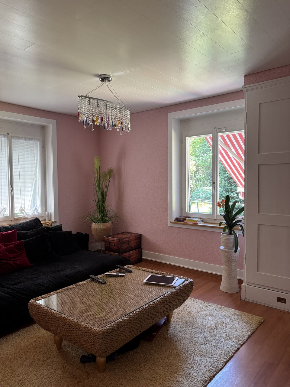 4 rooms apartment, photo 1 of 6