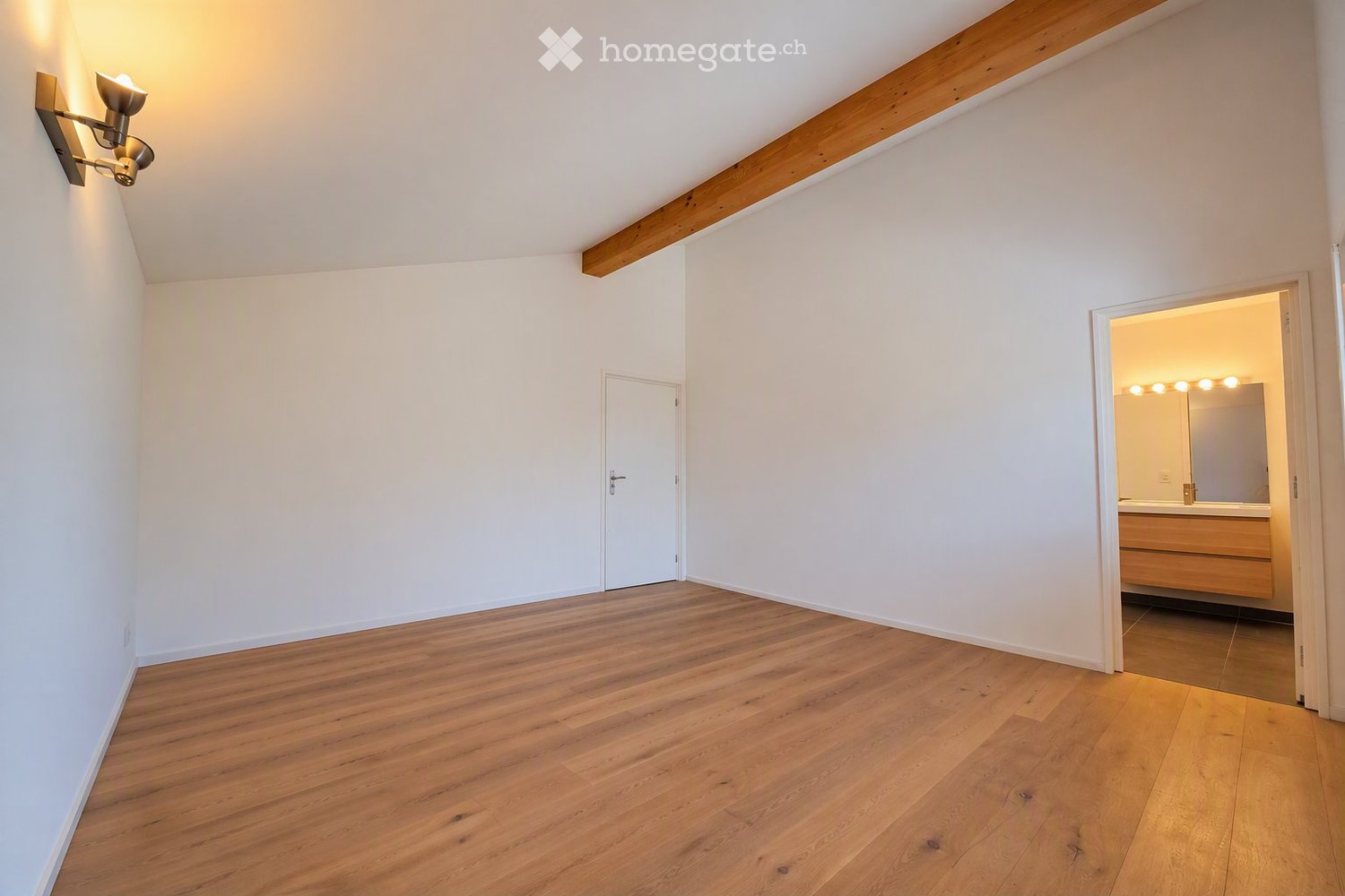 1 room single room, photo 1 of 5