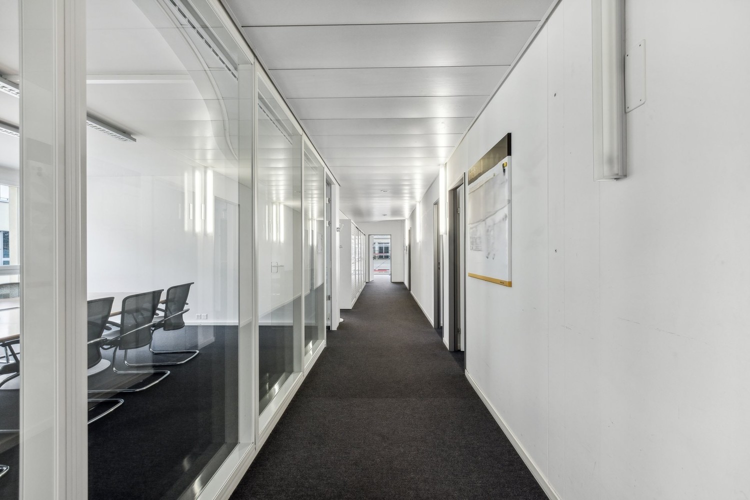 827m² ufficio