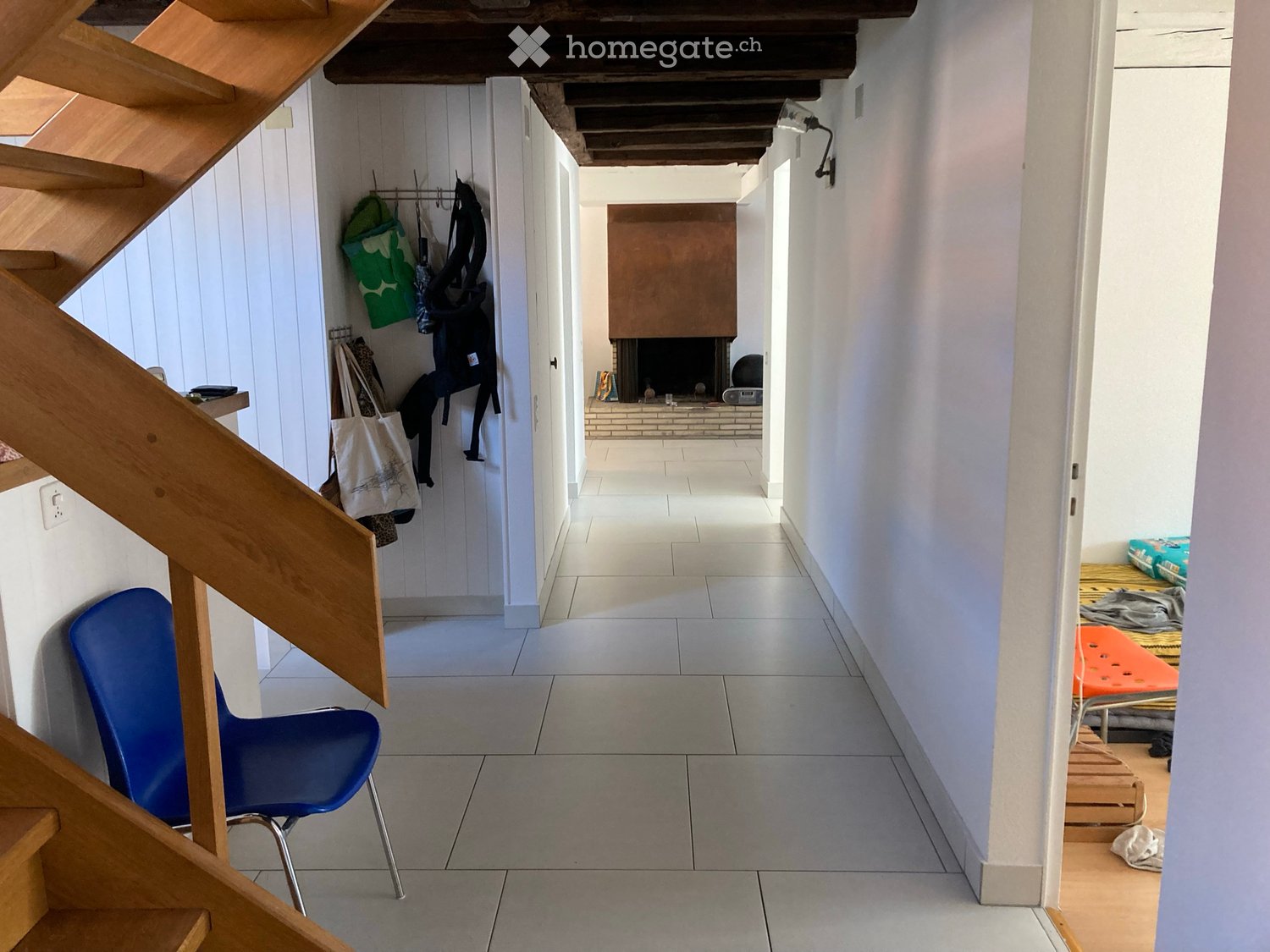 8 rooms apartment, photo 3 of 5
