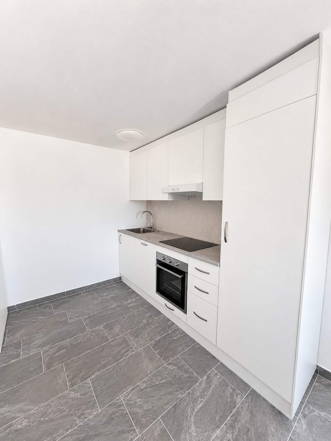 3 ½ rooms apartment, photo 2 of 5