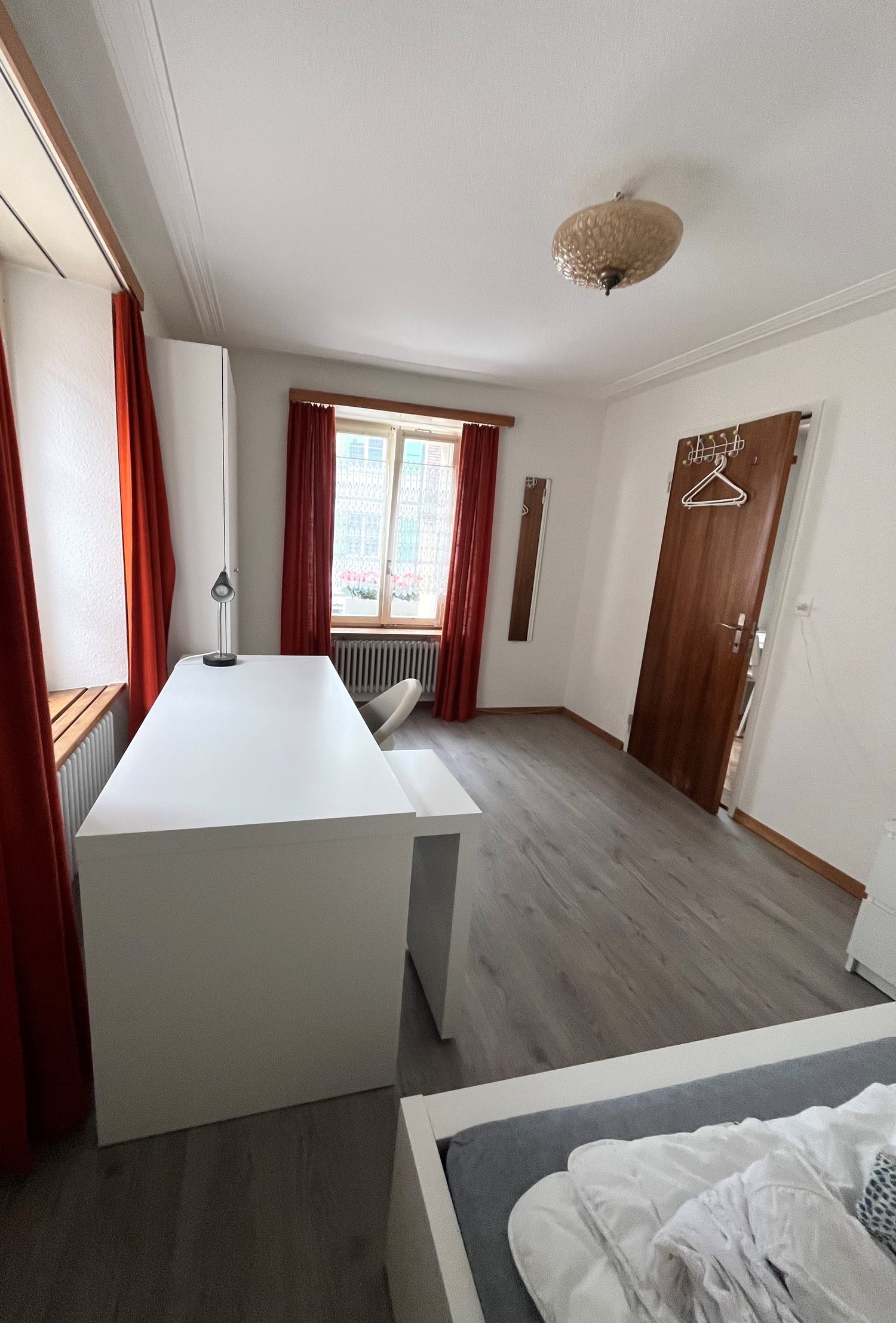 2 rooms furnished flat