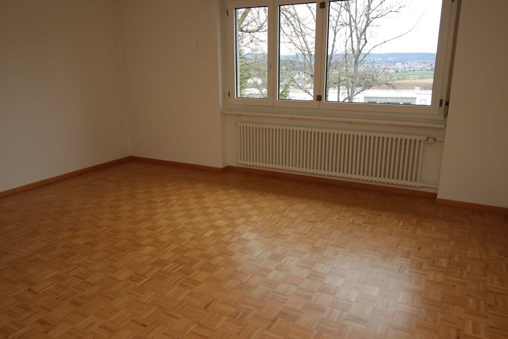 5 rooms apartment