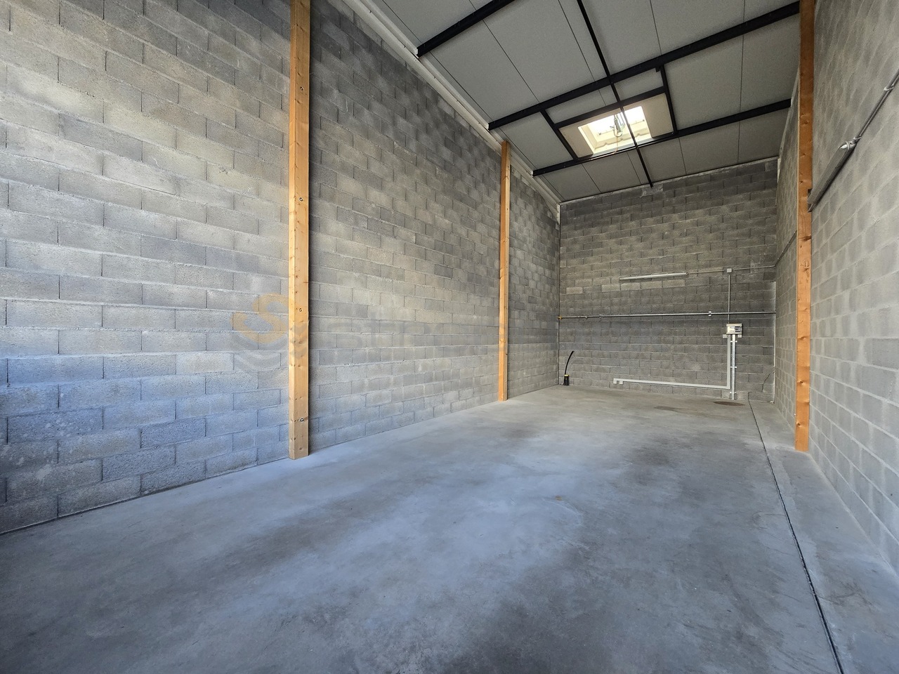 60m² commercial, photo 2 of 5