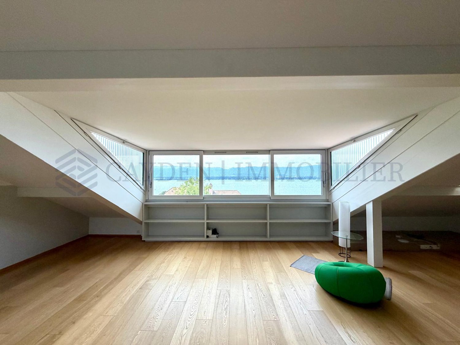 6-Zimmer-Wohnung