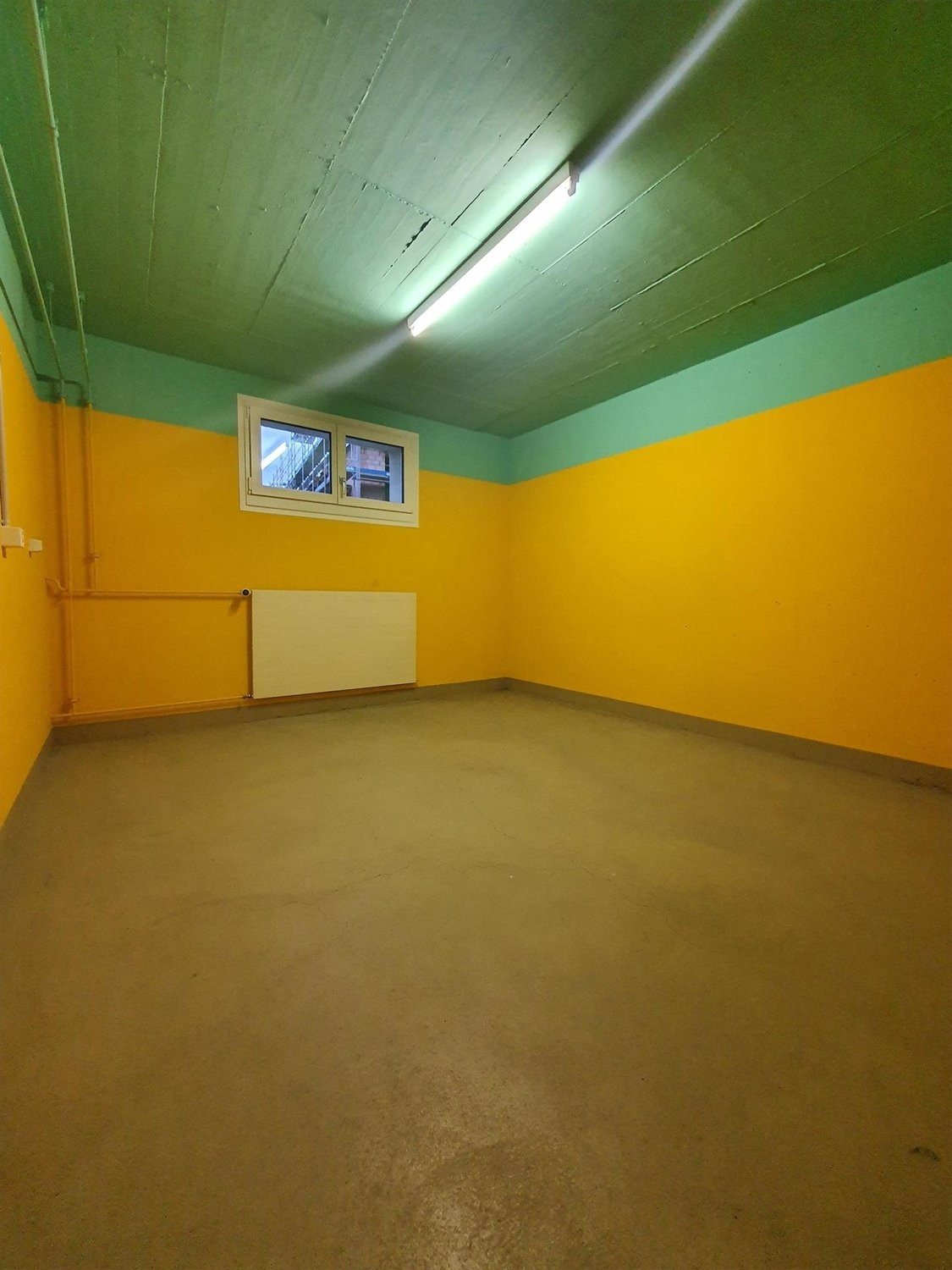 13m² storage room