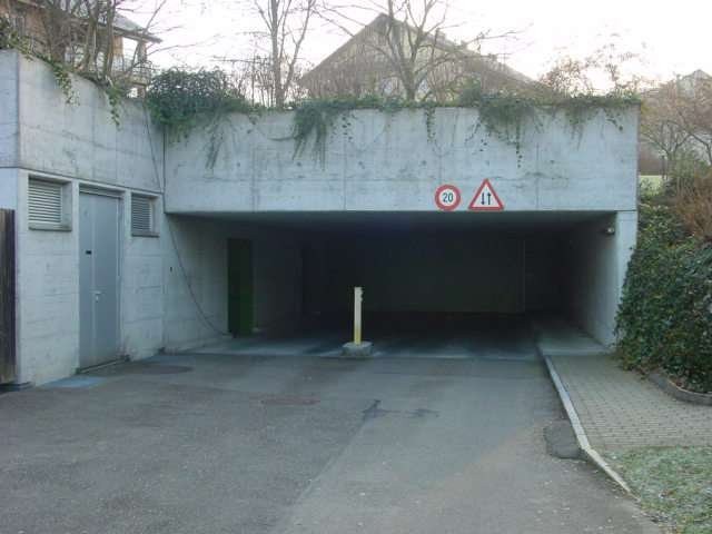 Posto auto interrato