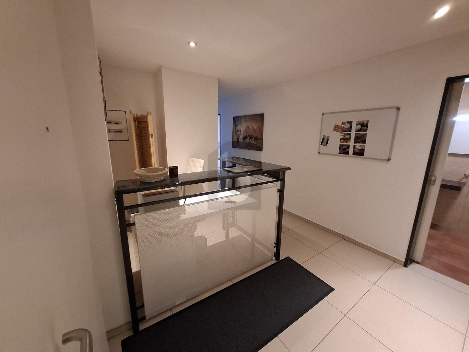 6 rooms apartment, photo 3 of 4