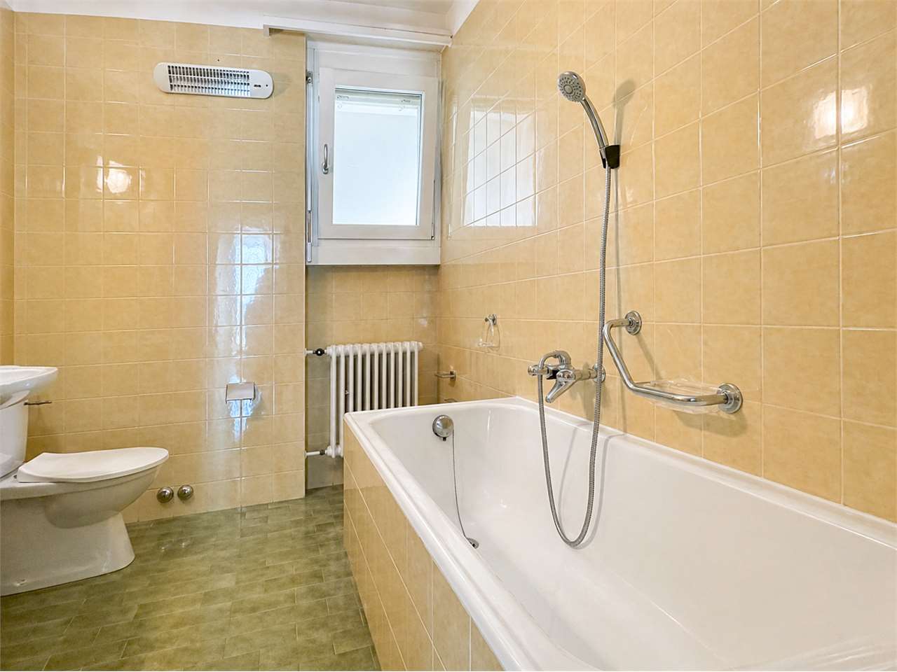 2 ½ rooms apartment (6)