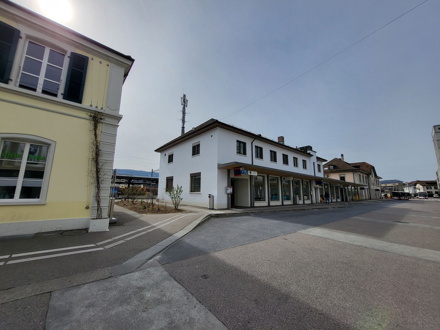 129m² commercial, photo 1 of 10