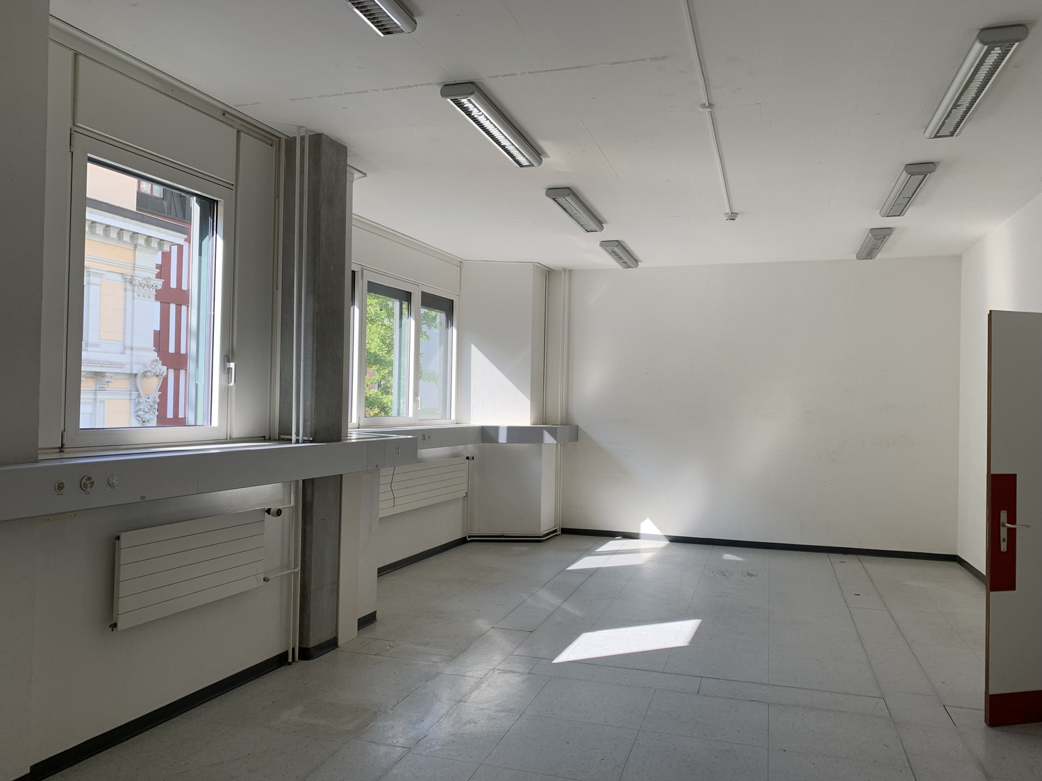 125m² office, photo 8 of 10