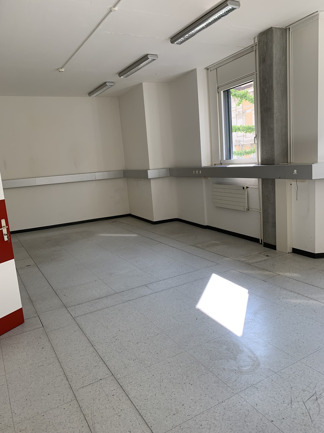 125m² office, photo 7 of 10