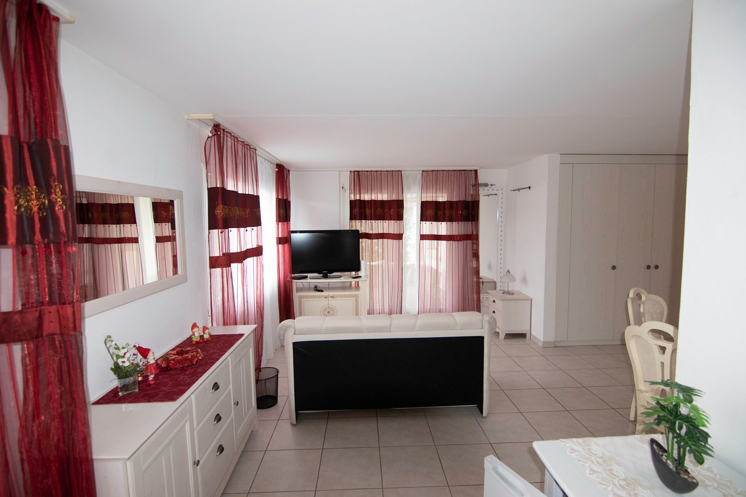 2 ½ pièces appartement meublé
