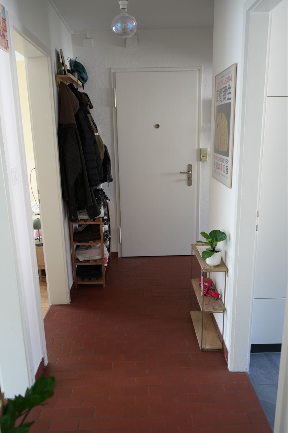 2 rooms apartment, photo 8 of 9