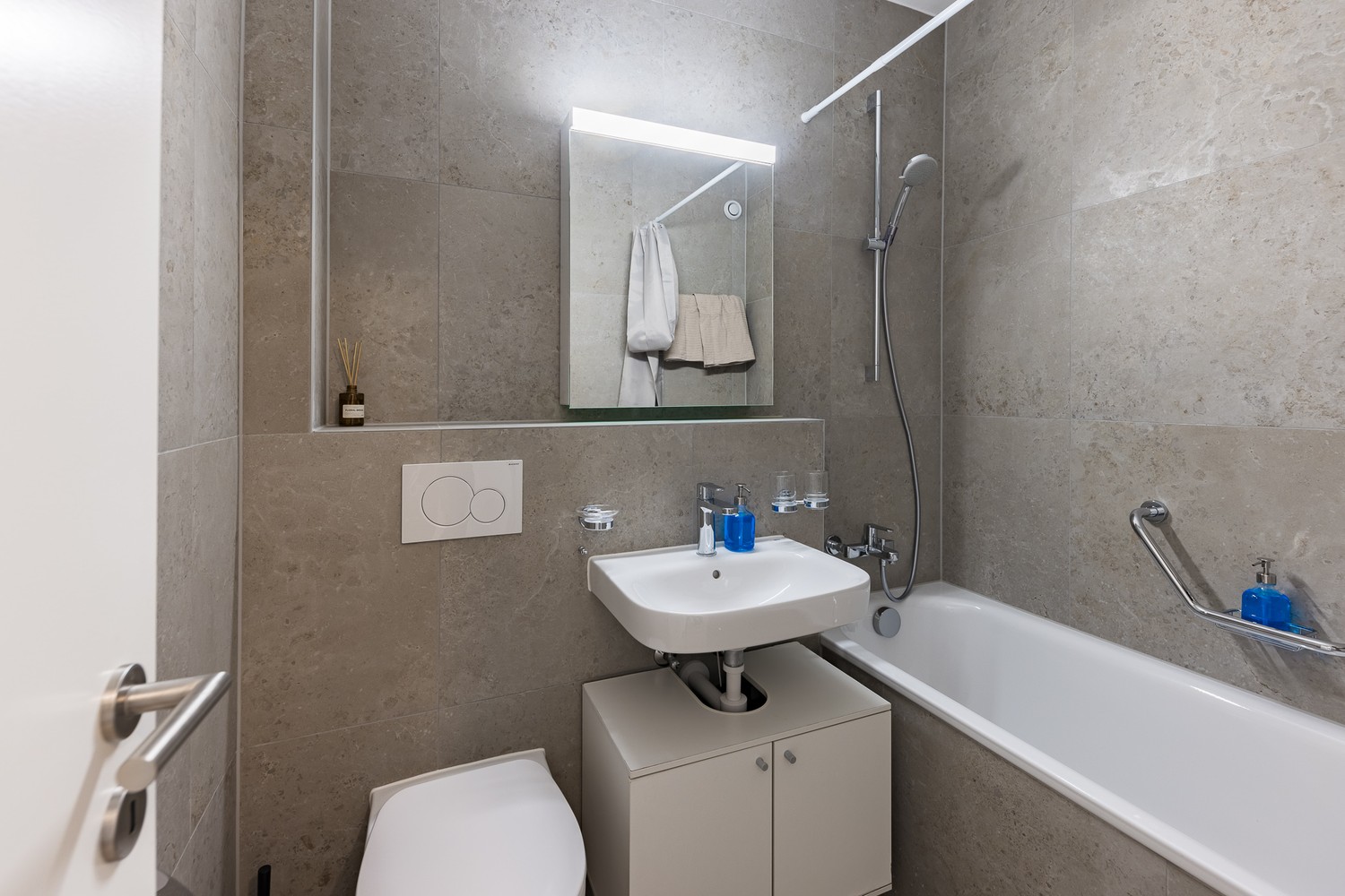 1 room apartment, photo 6 of 7