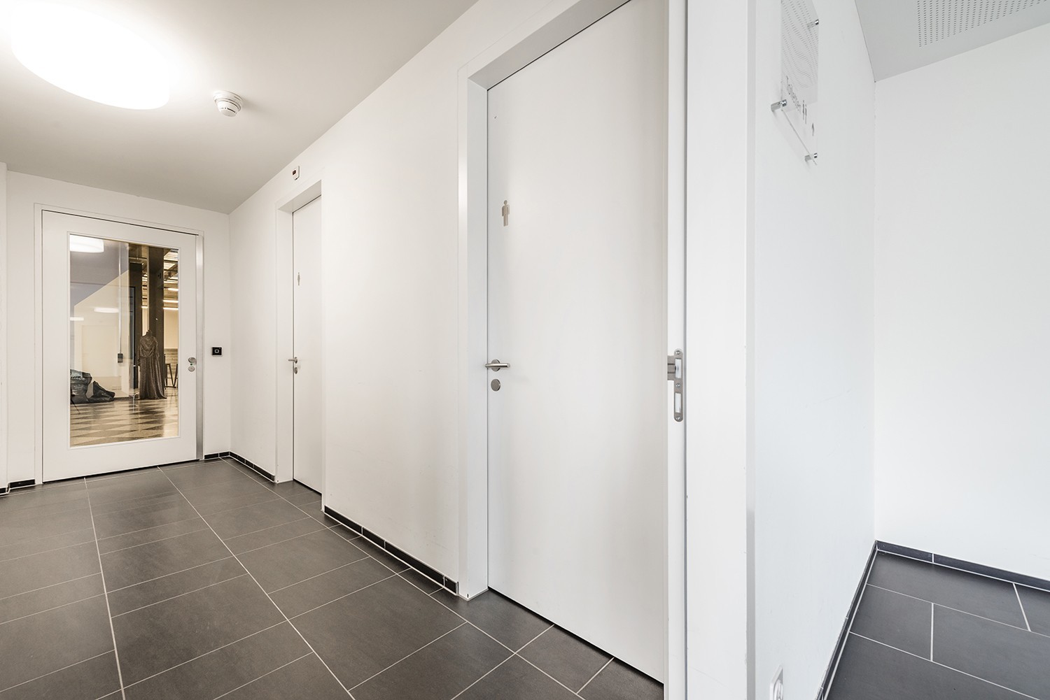 376m² commercial, photo 8 of 10
