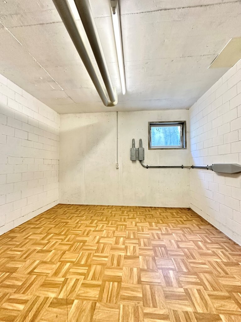 Storage room, photo 3 of 3