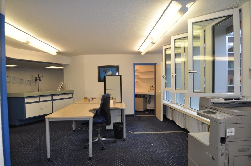 123m² bureau, photo 3 sur 5