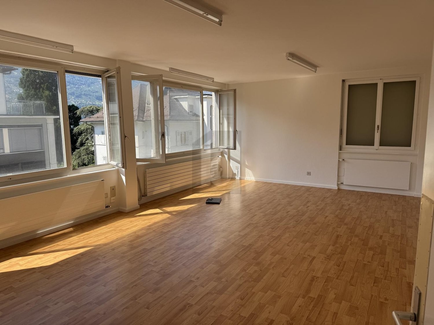 95m² office, photo 2 of 4