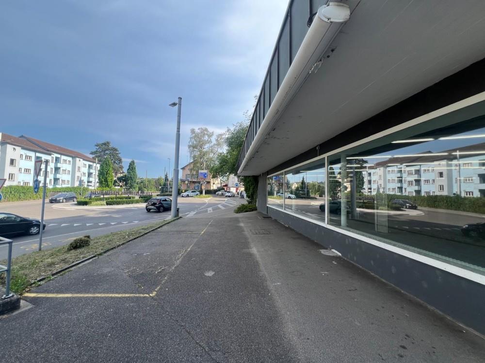 400m² shop, photo 7 of 10