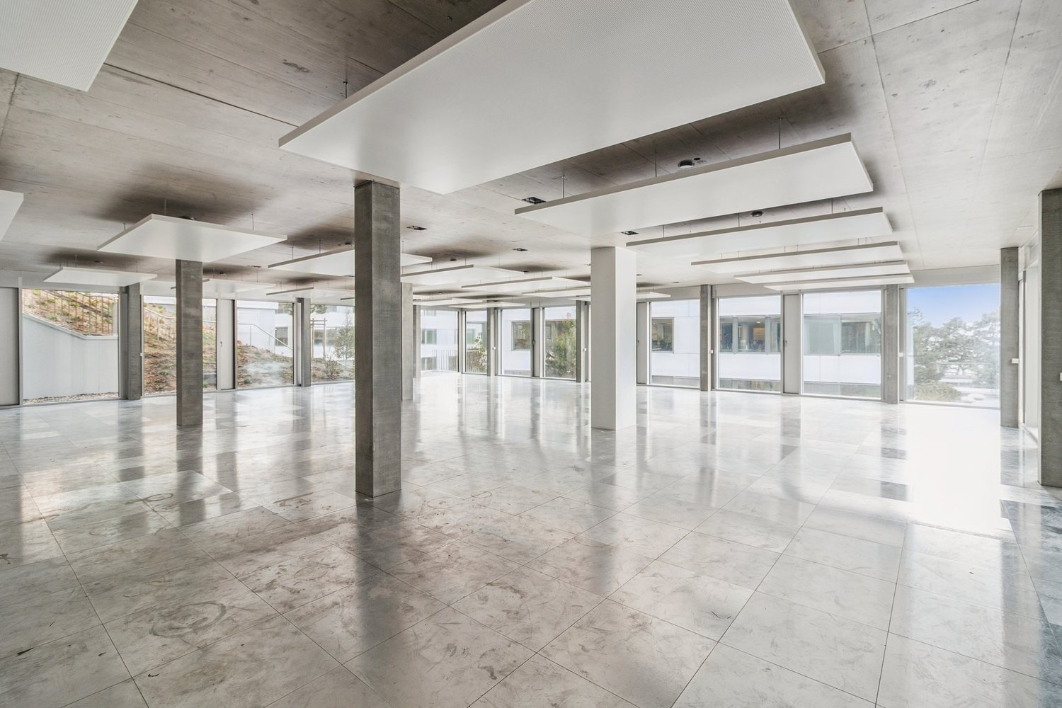 256m² office, photo 7 of 9