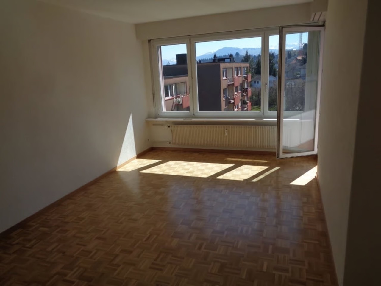 2-Zimmer-Wohnung, Foto 1 von 6