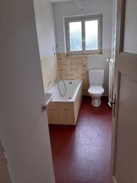 Room in a shared flat, photo 2 of 3