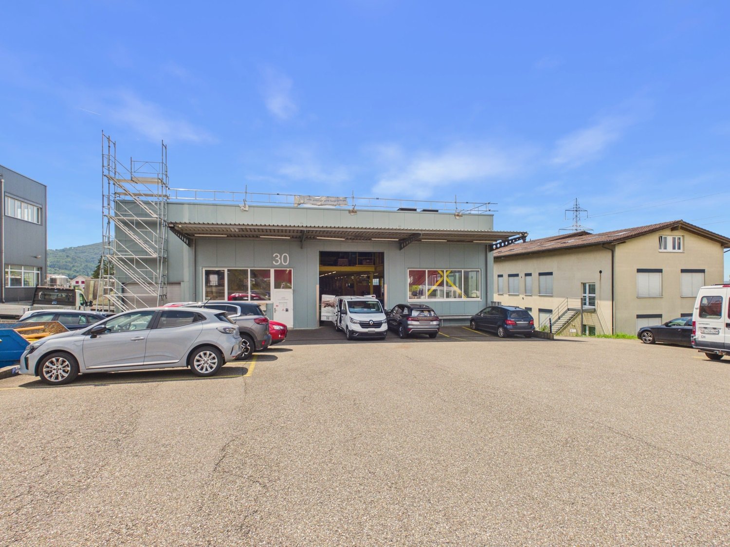 125m² commerciale