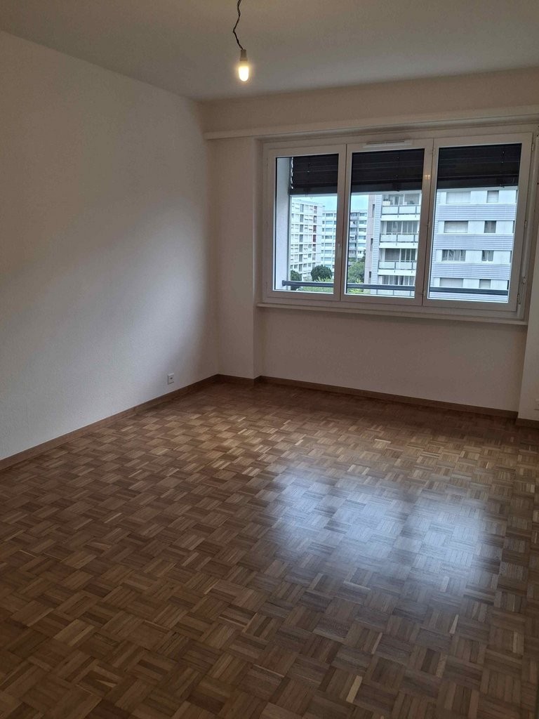 4 rooms apartment, photo 4 of 7