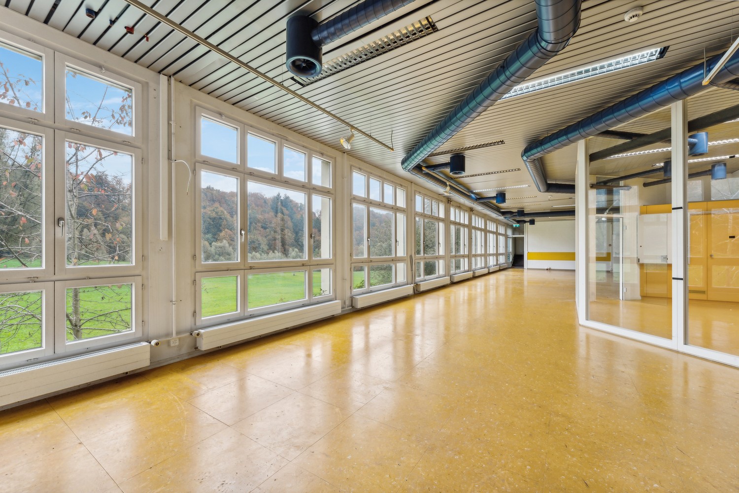 625m² ufficio