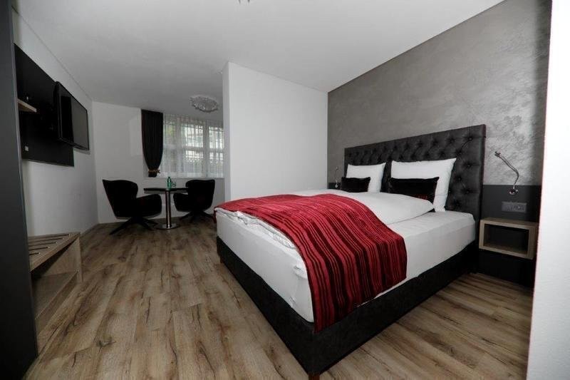 1 room furnished flat