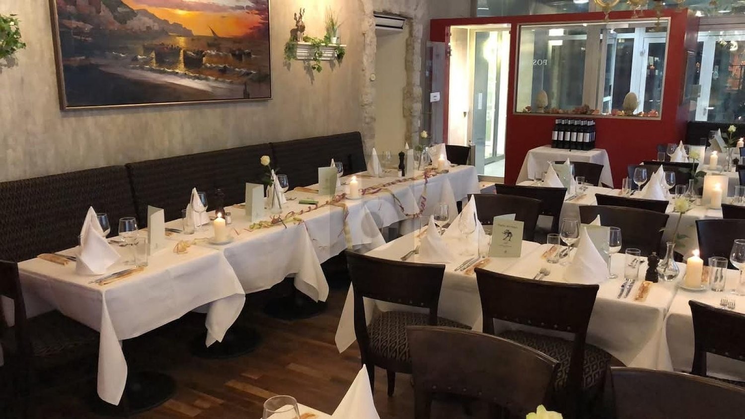 278m² restaurant, photo 1 of 3