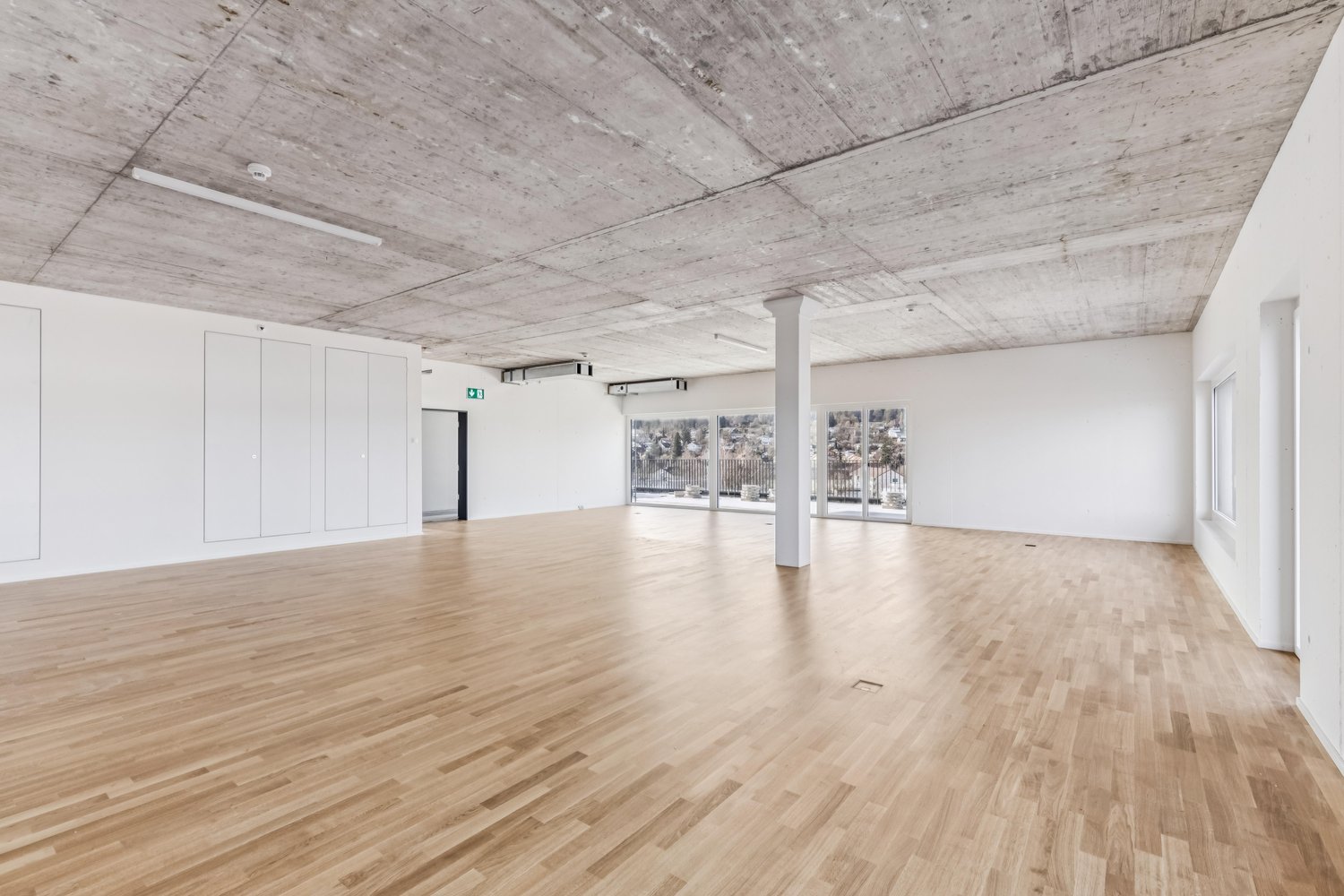 136m² bureau