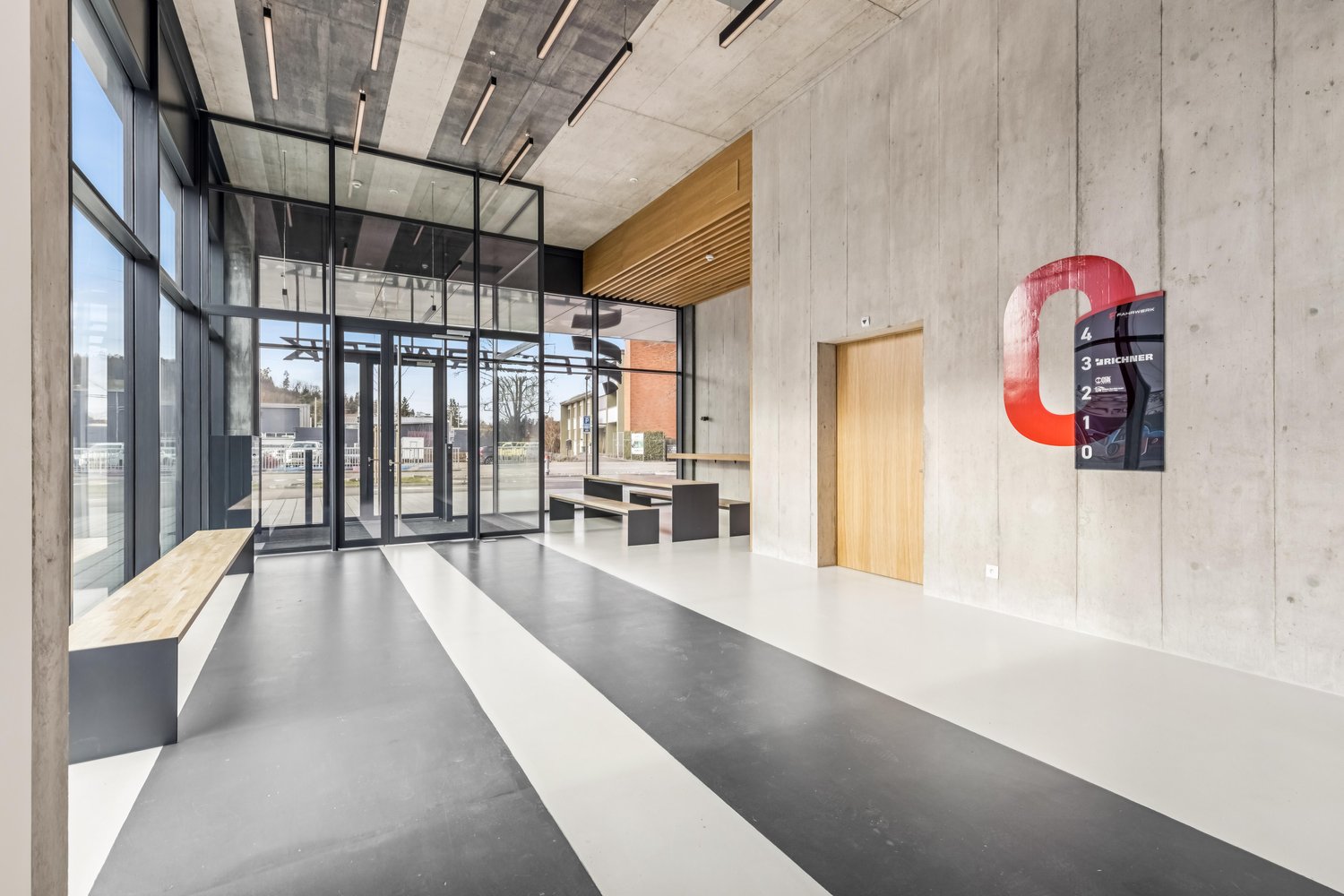 136m² bureau