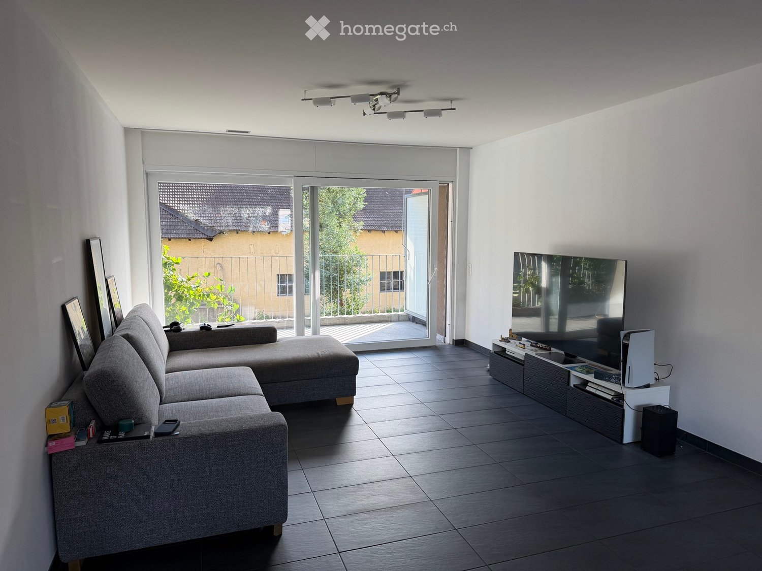 3 rooms apartment, photo 2 of 5