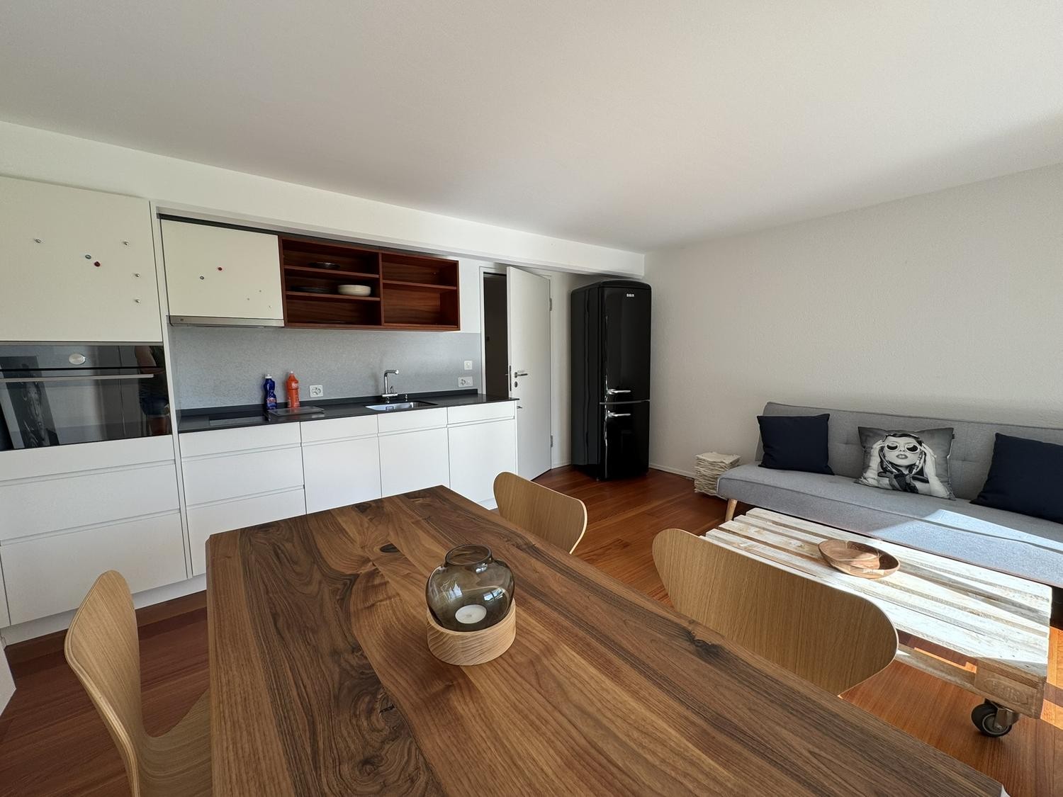 2 rooms apartment, photo 1 of 10