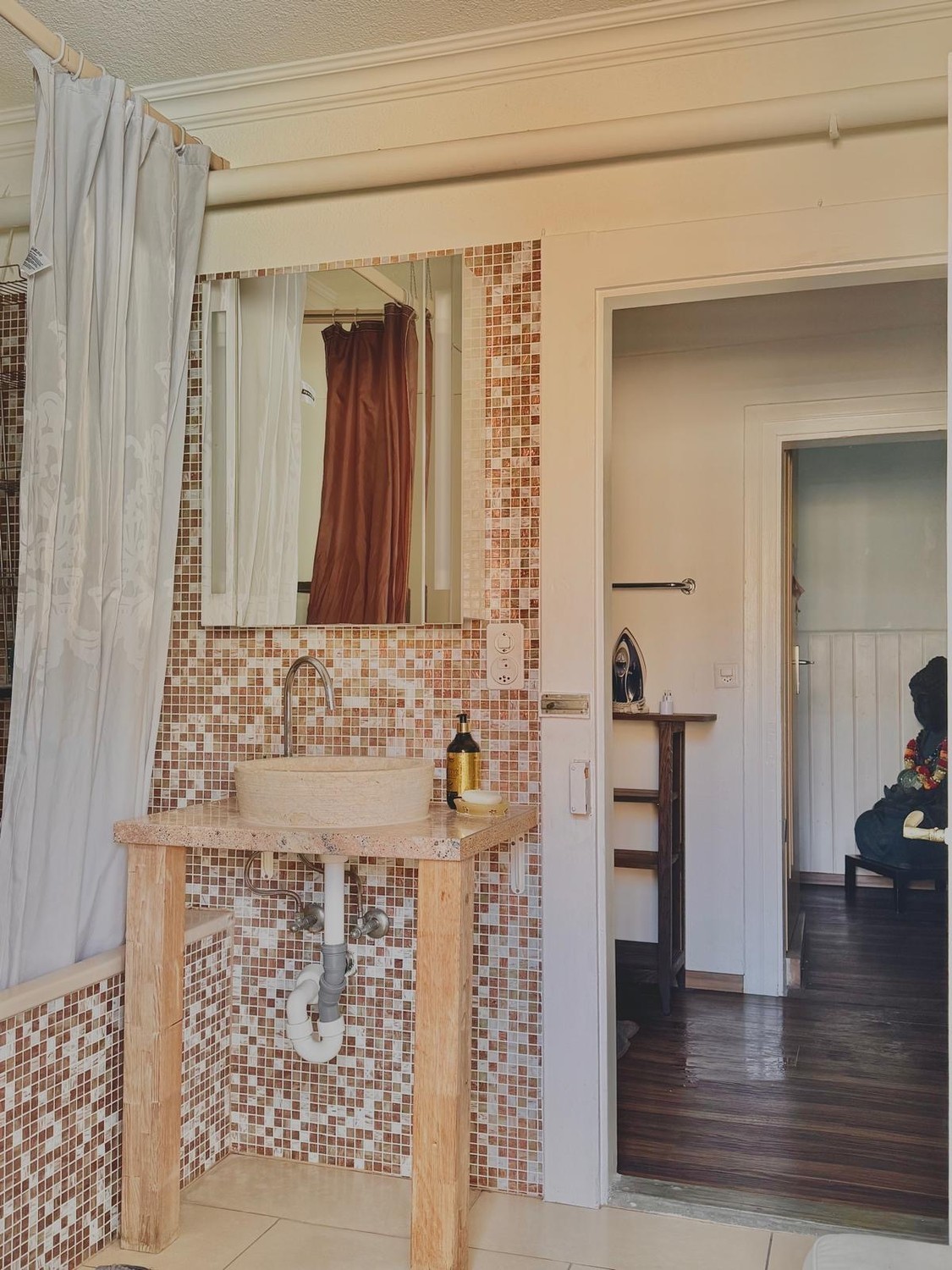 2 room apartment