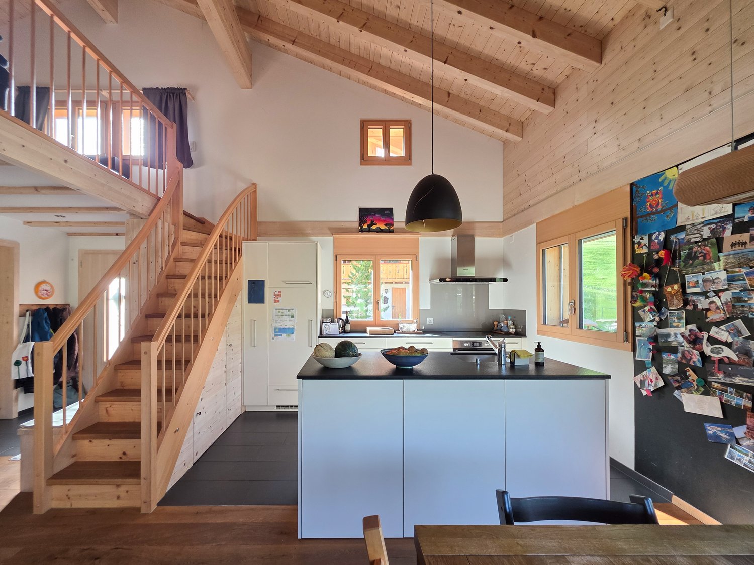 5 rooms apartment