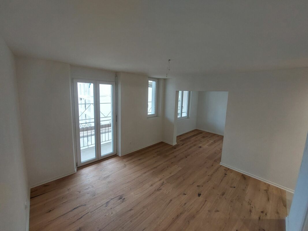 Apartment, photo 1 of 6