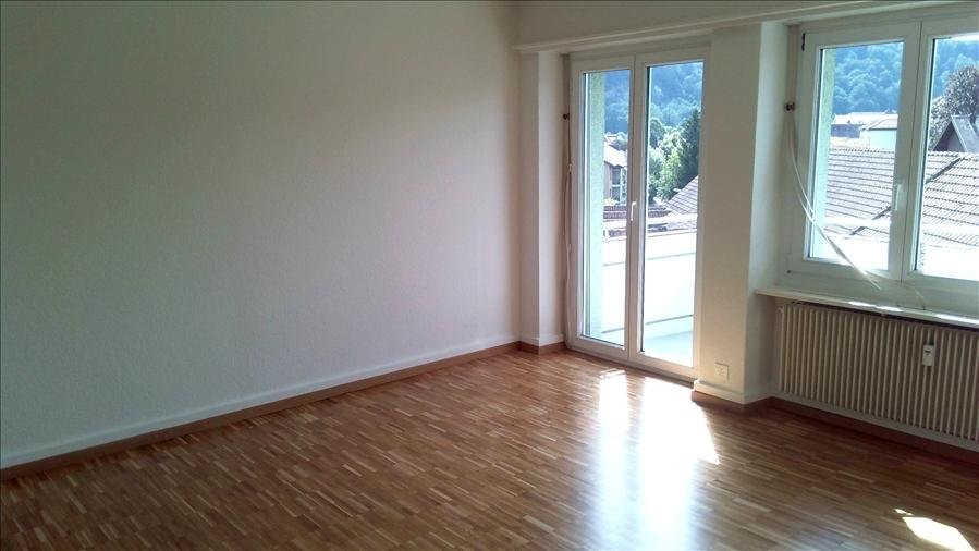 5 rooms apartment