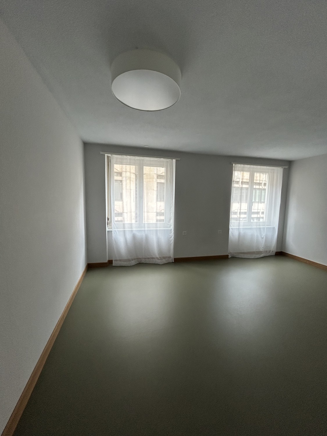 20m² commercial, photo 1 of 7