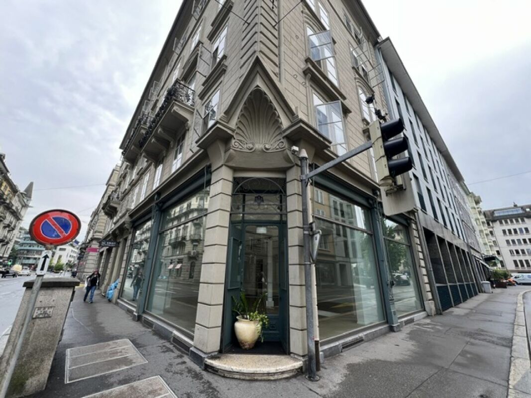 83m² commercial, photo 1 of 8