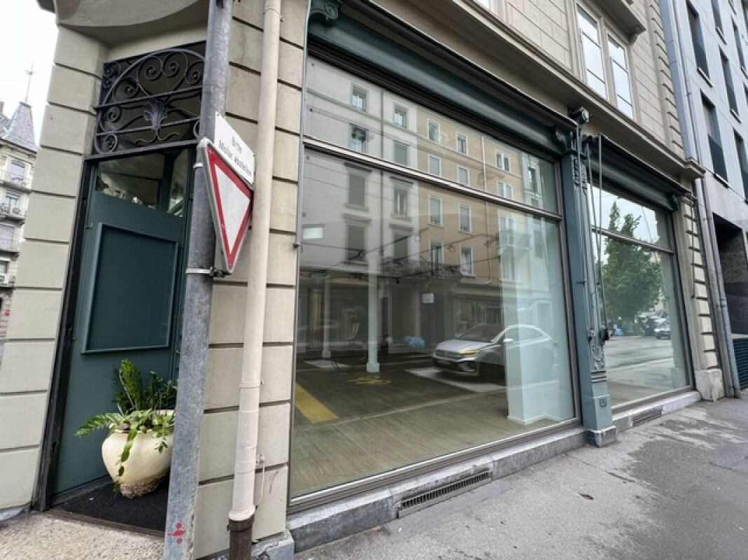 83m² commercial, photo 2 of 8