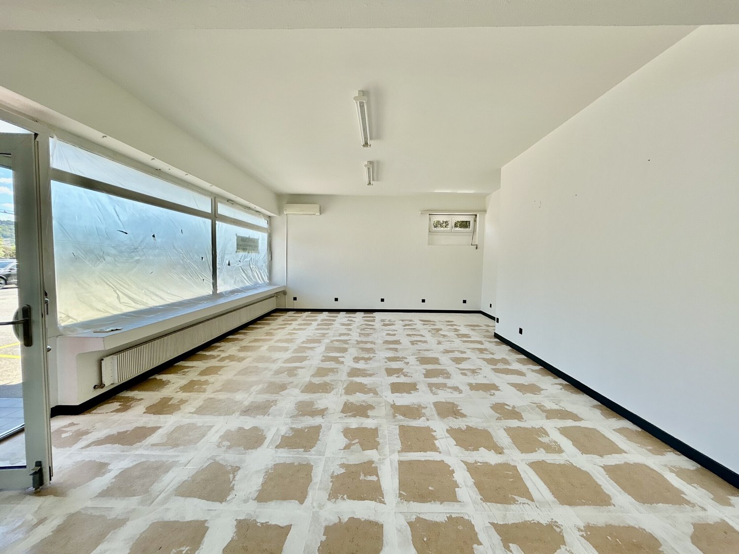 78m² living / commercial building, photo 3 of 9