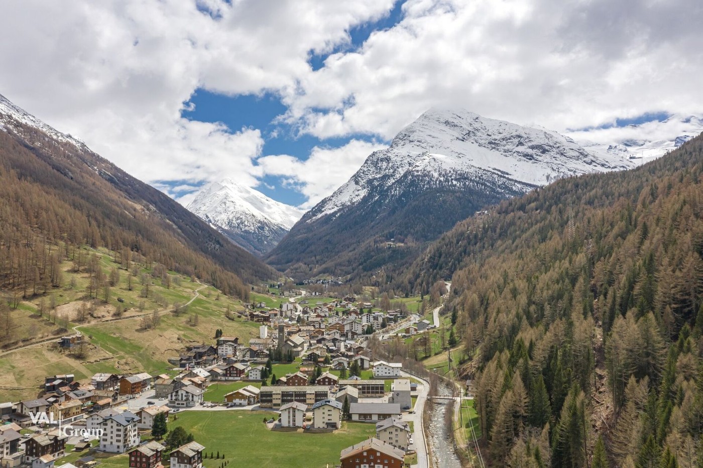 743m² terrain à bâtir