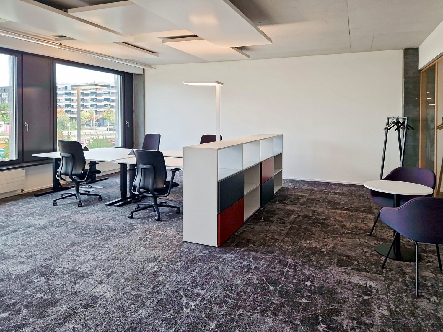 Bureau, photo 2 sur 7